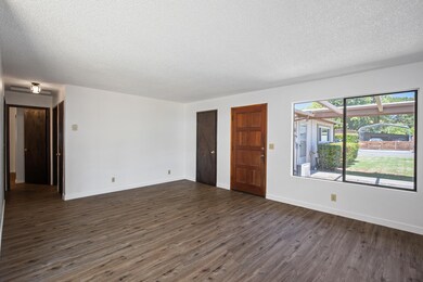 905 SW K St, Grants Pass, OR 97526 - photo 7