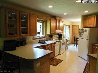 5902 S Main St, New Franklin, OH 44216 - photo 5