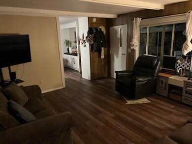 11427 Blackwell Rd unit 3, Central Point, OR 97502 - photo 4