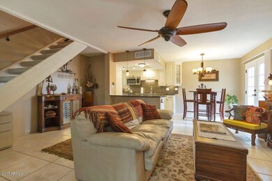 Living Rm