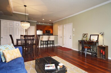 Open Living Room (2)