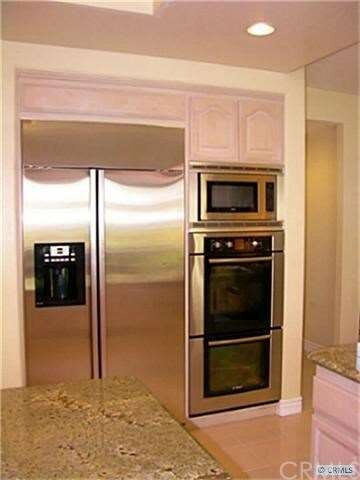 Bosh double oven, micro oven and refrigerator