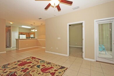FamilyRoom3