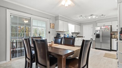 203 Pineview Rd, Jacksonville, NC 28546 - photo 7