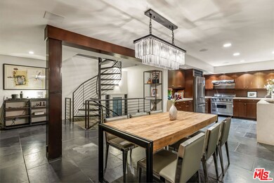 1714 Sunset Plaza Dr, Los Angeles, CA 90069 - photo 5