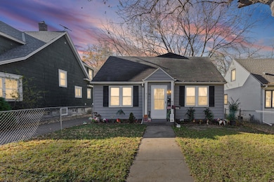 917 Jessie St, Saint Paul, MN 55130 - photo 2