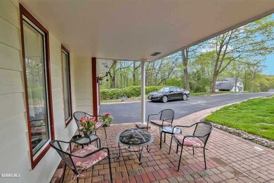 10276 Chris Dr, Roscoe, IL 61073 - photo 3