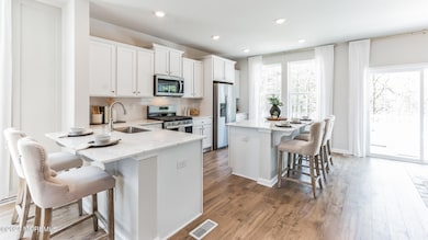 48 Wembley Way unit Lot 26, Tinton Falls, NJ 07753 - photo 6