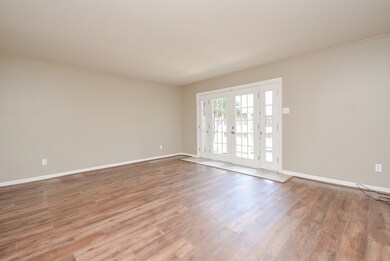 10241 Longmont Dr unit 34/9, Houston, TX 77042 - photo 6