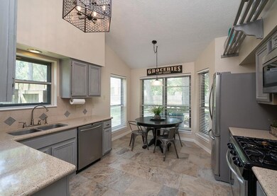1305 Yorkshire Dr, Friendswood, TX 77546 - photo 5