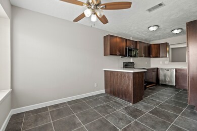 3772 Laura Leigh Dr, Friendswood, TX 77546 - photo 5