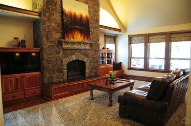 unlisted-address, Bend, OR 97702 - photo 4