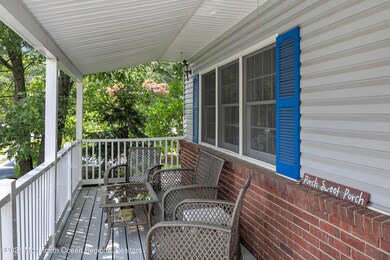 1 Duke Ln Hazlet NJ 07730 USA-print-005-
