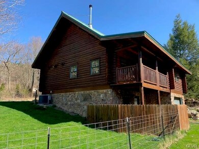 2515 Lower Smith Gap Rd, Kunkletown, PA 18058 - photo 2