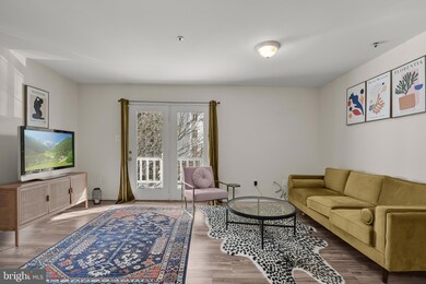 12209 Eagles Nest Ct unit H, Germantown, MD 20874 - photo 5