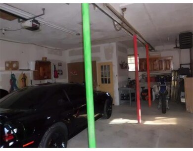 144 Mendon St, Blackstone, MA 01504 - photo 4