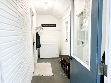 408 N Spruce St, Saint Marys, OH 45885 - photo 4