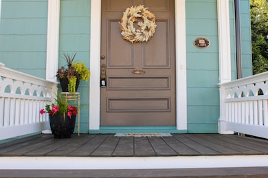 310 Berkeley Place, Staunton, VA 24401 - photo 7