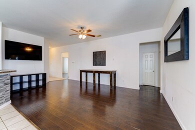 16910 Farley Pass Dr, Houston, TX 77095 - photo 5