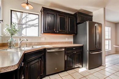 108 Sugar Sand Ct, Weatherford, TX 76085 - photo 6