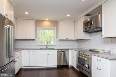 5908 Forest Ct, Sykesville, MD 21784 - photo 6