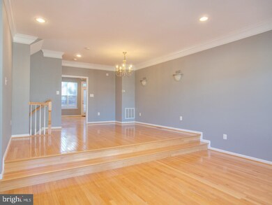 9724 Corbett Cir, Manassas Park, VA 20111 - photo 3