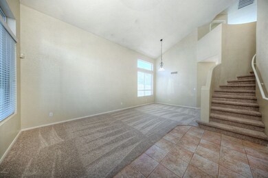 3551SLarkspurWay002