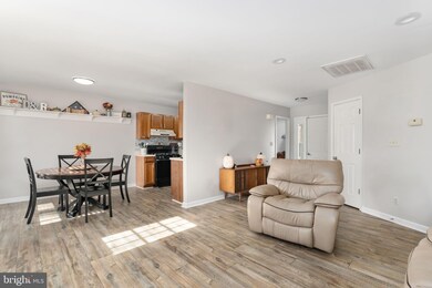 11606 Bend Bow Dr, Fredericksburg, VA 22407 - photo 5