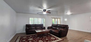 260 N Scott Dr, Chandler, AZ 85225 - photo 5