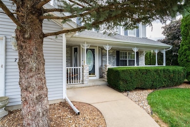 7 Melrose Ct, Bloomington, IL 61704 - photo 2