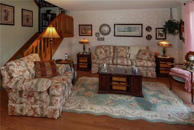 Open-concept Living room