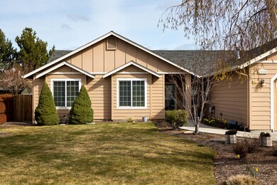 2011 NW Maple Pl 2 of 22