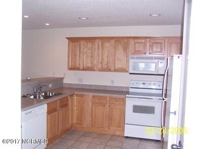 1003 High Point Ave SW unit 4, Calabash, NC 28467 - photo 5