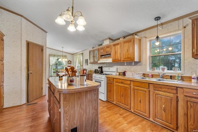 3659 S Warren Rd, Huntington, IN 46750 - photo 7