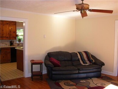 1318 Spanish Dr, Asheboro, NC 27205 - photo 3