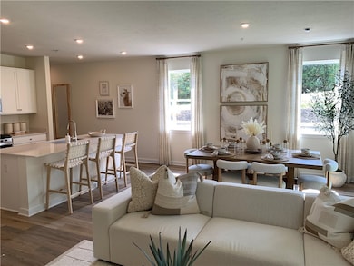 143 Scotland Ln, Jackson Township, PA 16037 - photo 2