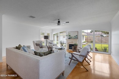211 N Locksley-6