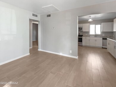 1215 E 12th St, Tucson, AZ 85719 - photo 3