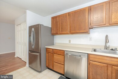 4102 Chardel Rd unit 2F, Nottingham, MD 21236 - photo 6
