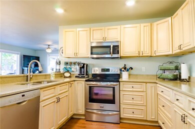 11 Arnold Ln, Bella Vista, AR 72715 - photo 6