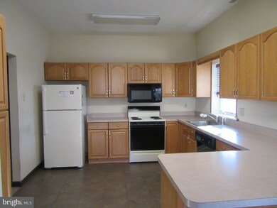 119 S Pemberton Rd, Pemberton, NJ 08068 - photo 3