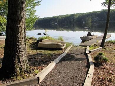 109 Basswood Ln E, Hawley, PA 18428 - photo 4