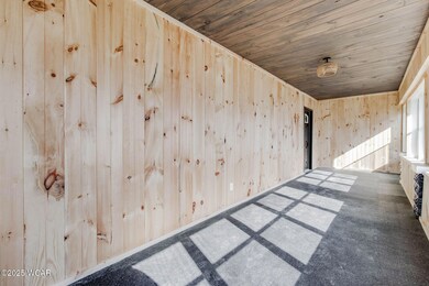 6-web-or-mls-2025 04 7 - 716W2ndSt-Delph