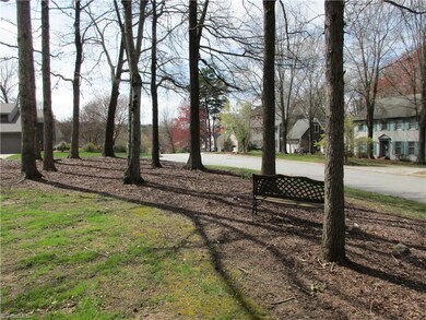 1701 Plateau Ct, High Point, NC 27265 - photo 3