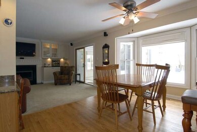 551 Viking Dr, Batavia, IL 60510 - photo 6