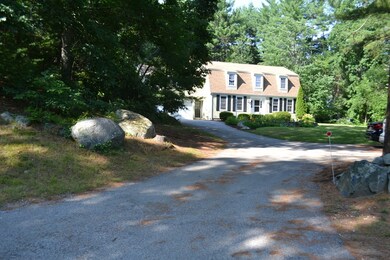 9 Thurlow St, Georgetown, MA 01833 - photo 2