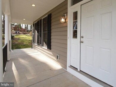 2132 Greenwich St, Falls Church, VA 22043 - photo 3