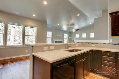 unlisted-address, Bend, OR 97702 - photo 6