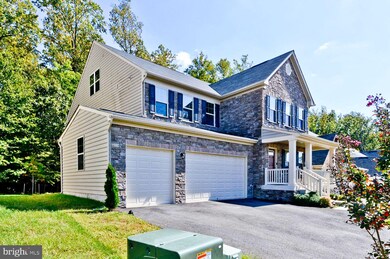 3616 Chancelsors Dr, Upper Marlboro, MD 20772 - photo 2