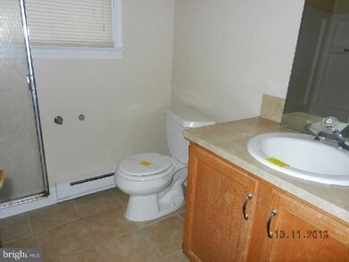 143 Gentry Dr, Perkasie, PA 18944 - photo 6